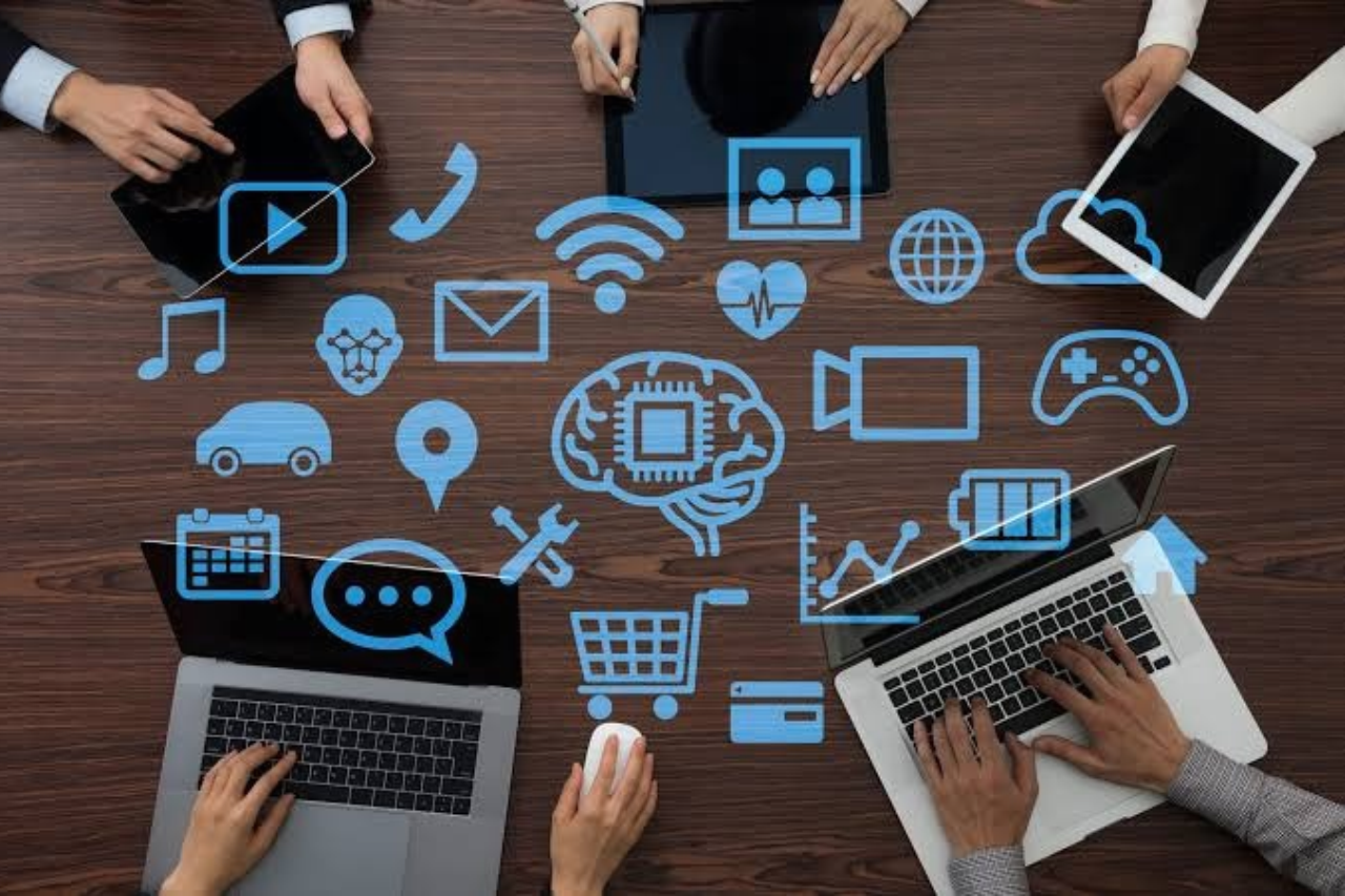 A escolha das ferramentas tecnológicas certas pode fazer uma grande diferença na organização e no crescimento de qualquer negócio.